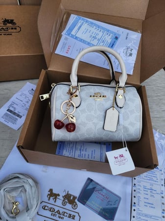 كوتش كرز ماستر طبق الاصل