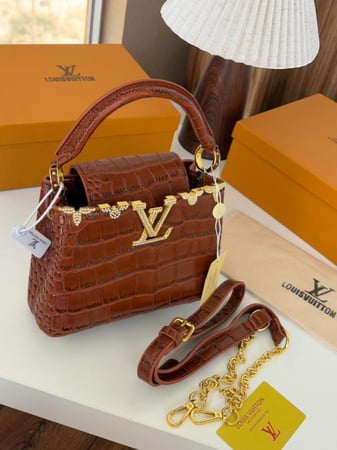 لويس فيتون كرستال