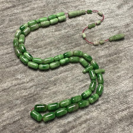 فاتوران أخضر معرق