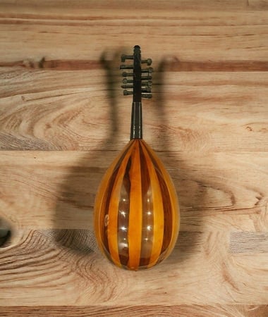 عود موسيقي - 023