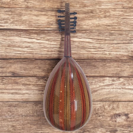 عود موسيقي الصانع احمد الحديري - متجر سيكا الحجاز