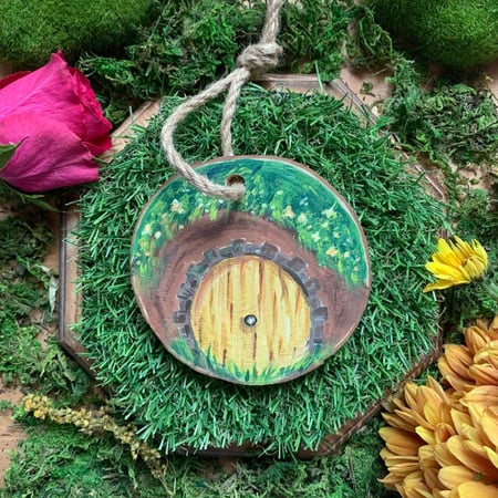 تعليقه ابواب الغابة السحرية