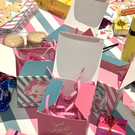 بوكسات الحلويات