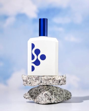 عطر ذيس از نوت ا بلو بوتل 1.5 من هستوريس دو بارفان للجنسين او دو بارفان 120 مل