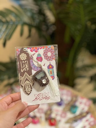 12 حبه توزيعات فاصل وخاتم استغفار