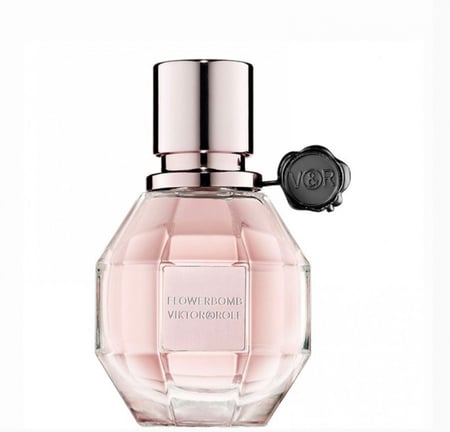 عطر فلور بومب من فيكتور اند رولف نسائي فواح وراقي