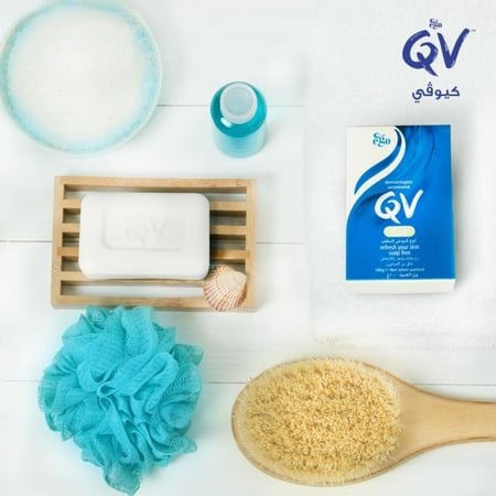 كيوفي لوح منظف ومرطب للبشرة 100 جرام