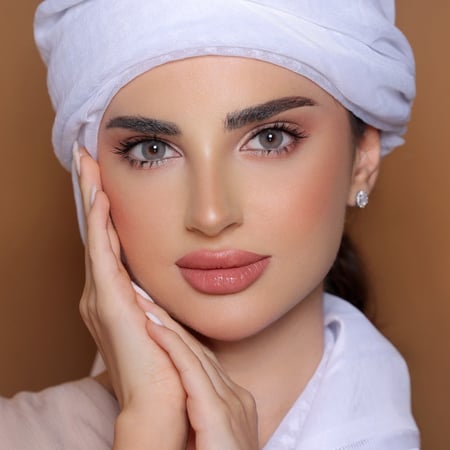 عدسات ليمونوس شهرية اوبال