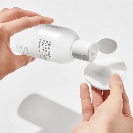 كوسركس تونر التجديد اليومي بقيتامين سي