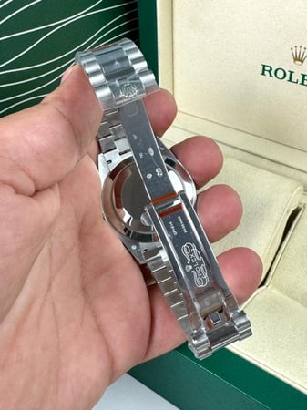 رولكس داي ديت أرقام عربية