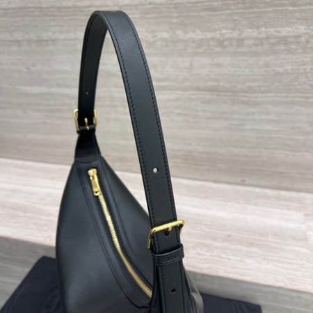 CELINE 30cm