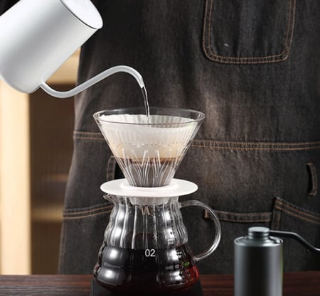 قمع V60 مع قاعدة - الوان و مقاسات متعددة | V60 Dripper