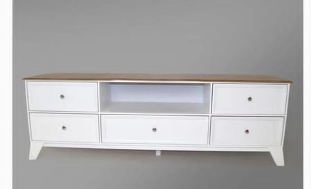 طاولة تلفزيون خشب