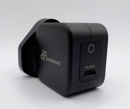 شاحن جداري بقوة 25 واط تايب سي