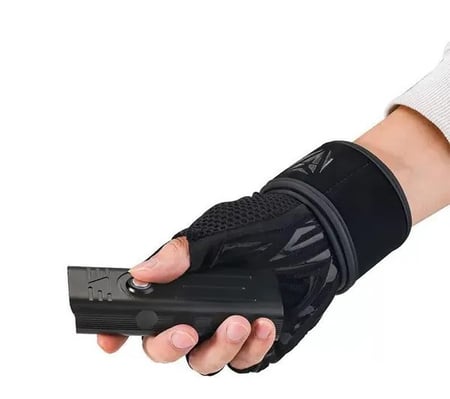 كشاف أمامي للدراجات الهوائية 5 عدسات وإضاءة تصل الى 500 متر  بهيكل من