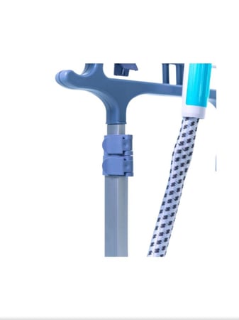 مكواة علاقي بالبخار جي في سي برو مع طاولة GVC-299