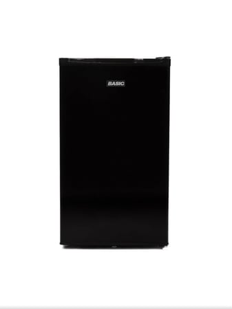 ثلاجة بيسك باب واحد 3 قدم 86 لتر لون أسود BRS-99LKN-B