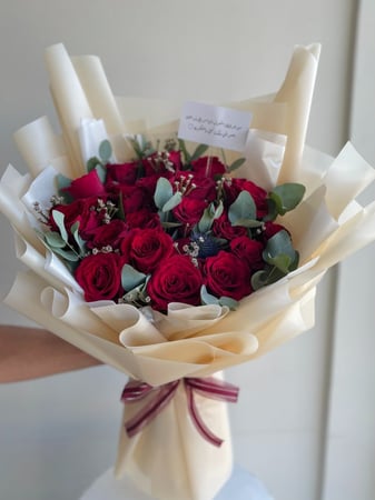 باقه ورد ريد فام