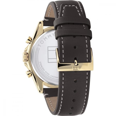 ساعة تومي هيلفيغر