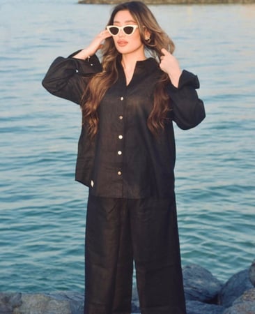 قميص كم طويل