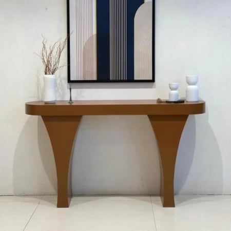 مدخل مقوس لون بني