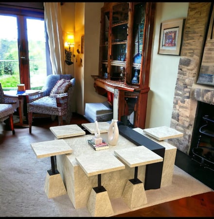 طاوله ضيافه  بديل رخام مع 6طاولات خدمه