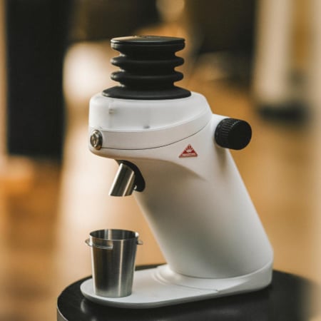 مطحنة مالكونينق Mahlkonig x64 Sd لون ابيض