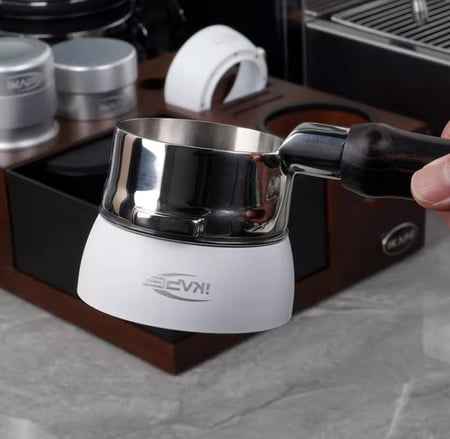 دوزنق رينق 58mm لون ابيض | IKAPE Magnetic Dosing Funnel