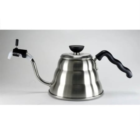 صمام للتحكم بتدفق الماء لون اسود