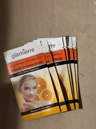 شرائط تنظيف عميق للأنف ب فيتامين سي -6 لصقات