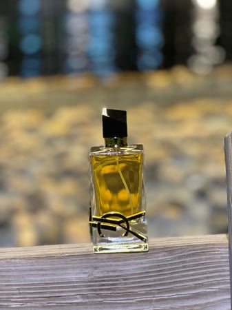 عطر نسائي LIBRE