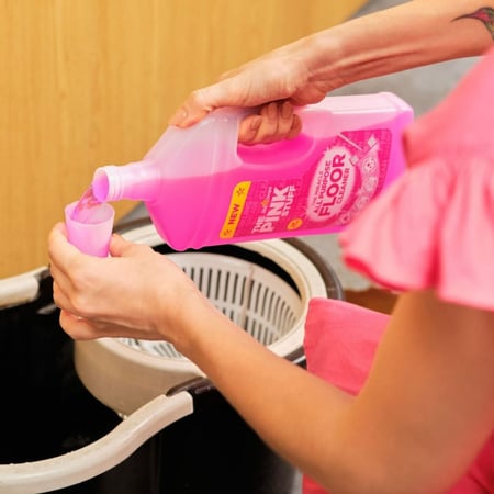 منظف الارضيات لجميع الأغراض