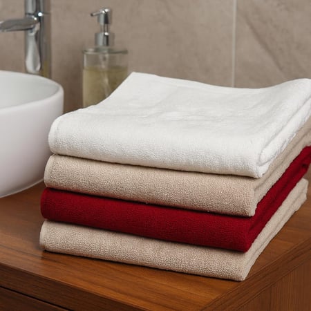 مناشف قطن مصري 100% بأداء مثالي من العماد