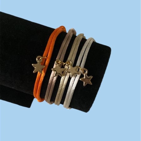 اسوارة نجمه ذهبية