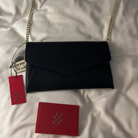 شنطة CH / أسود