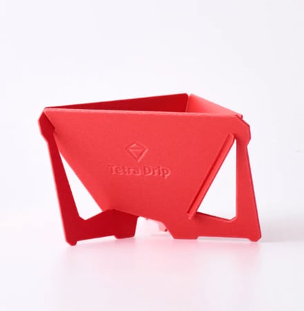 قمع تيترا بلاستيكي من مونيك -أحمر