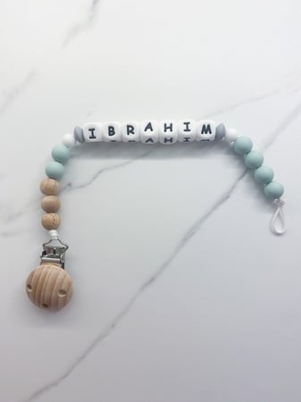 تعليقة مصاصة للطفل ( ولد )