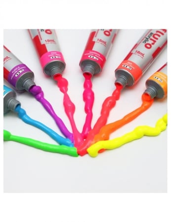 مونت مارت طقم اكريليك الوان مضيئة 18 مل