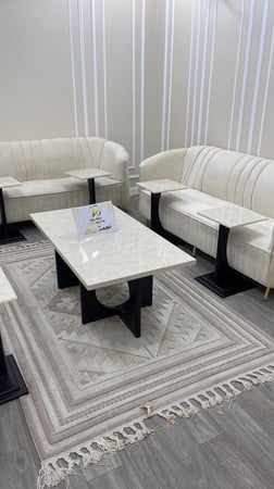 طاولات ضيافة