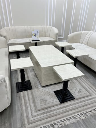 طاولات ضيافة