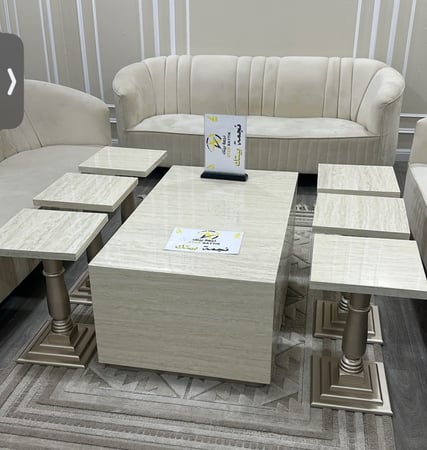 طاولات ضيافة