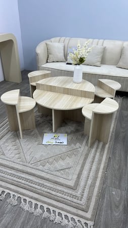 طاولات ضيافة