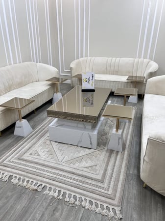 طاولات ضيافة
