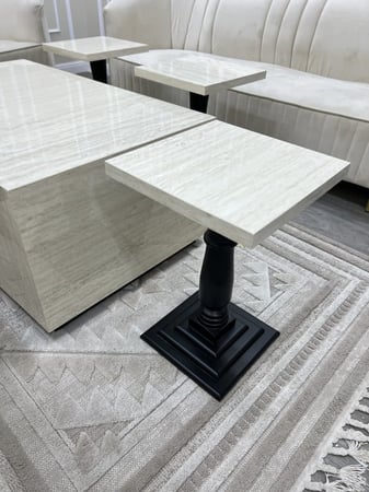 طاولات ضيافة