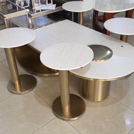 طقم طاولات ضيافة