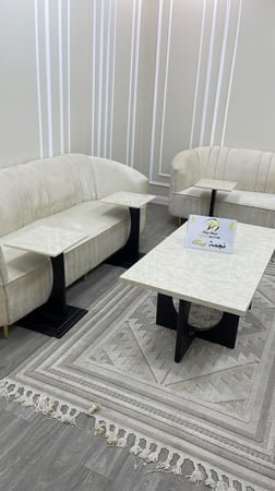 طاولات ضيافة