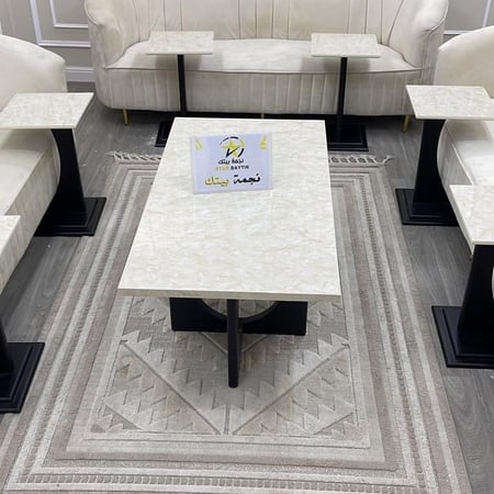 طاولات ضيافة
