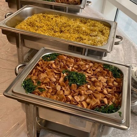 بوفية غداء ميز لاعمال