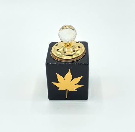 مبخر مكعب مع ورق مذهب غطاء مع كرستالة