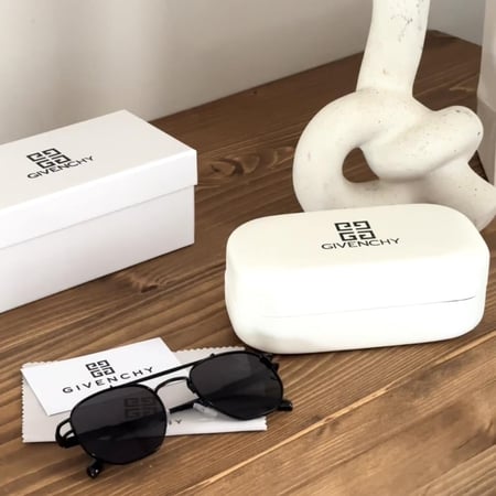 بوكس جفنشي مع نظارة